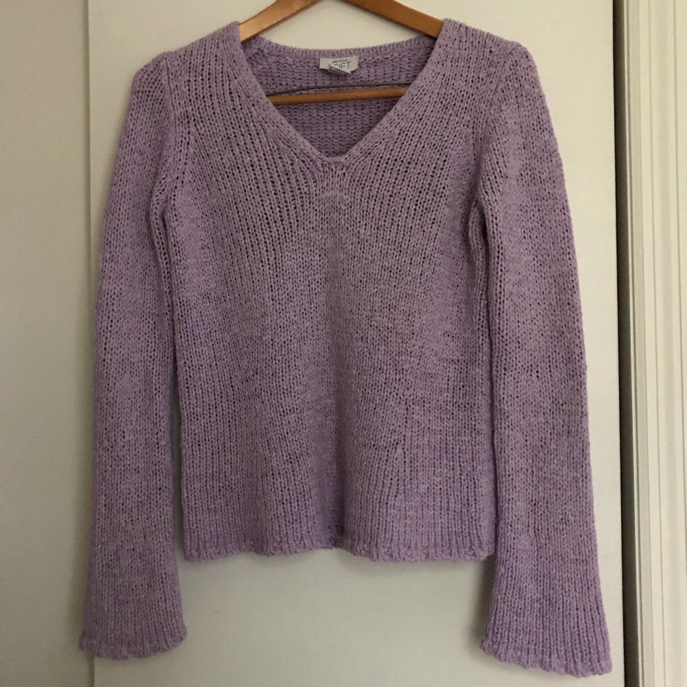 LOFT lavendar/purple v-neck sweater, size small
